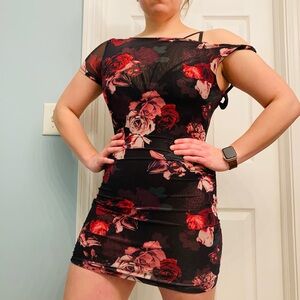 Fashion nova sheath floral short stretch dress size large brand new with tags